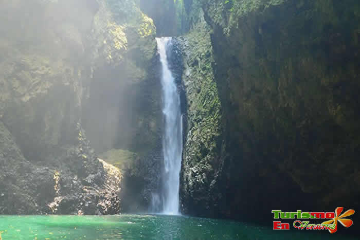 Cascada El Encanto El Rio Filobobos Veracruz Cascada El Encanto El Rio Filobobos Veracruz